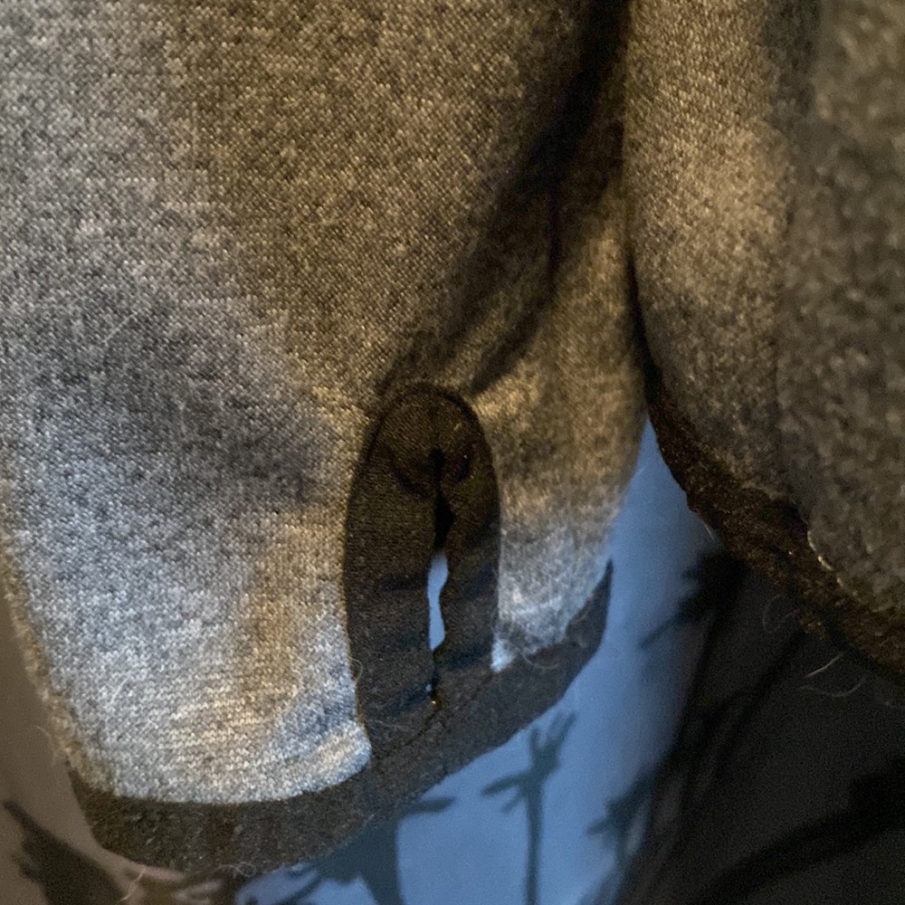 Hooded spring jacket - Picture 3 of 5